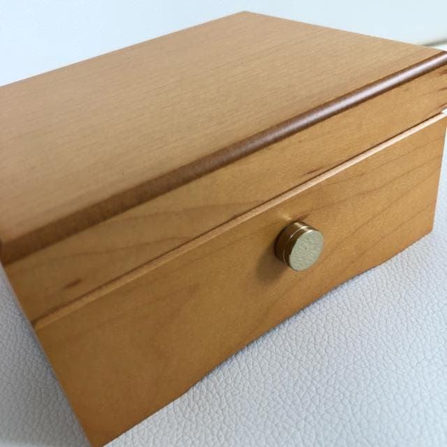 超美品★オルゴール社 宝石箱型オルゴール 曲は「キセキ」 旅立ちの記念に！