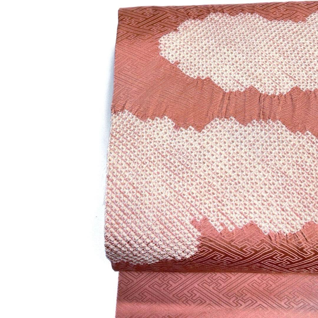 名古屋帯　絞り　雲模様　紗綾形地紋　鹿の子　着物　094b p