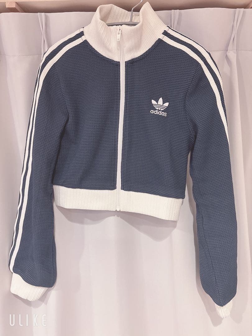 アディダス　クロップトラックトップ　ジャージ　M