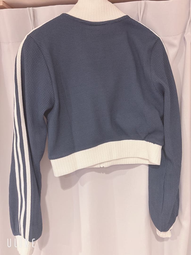 アディダス　クロップトラックトップ　ジャージ　M