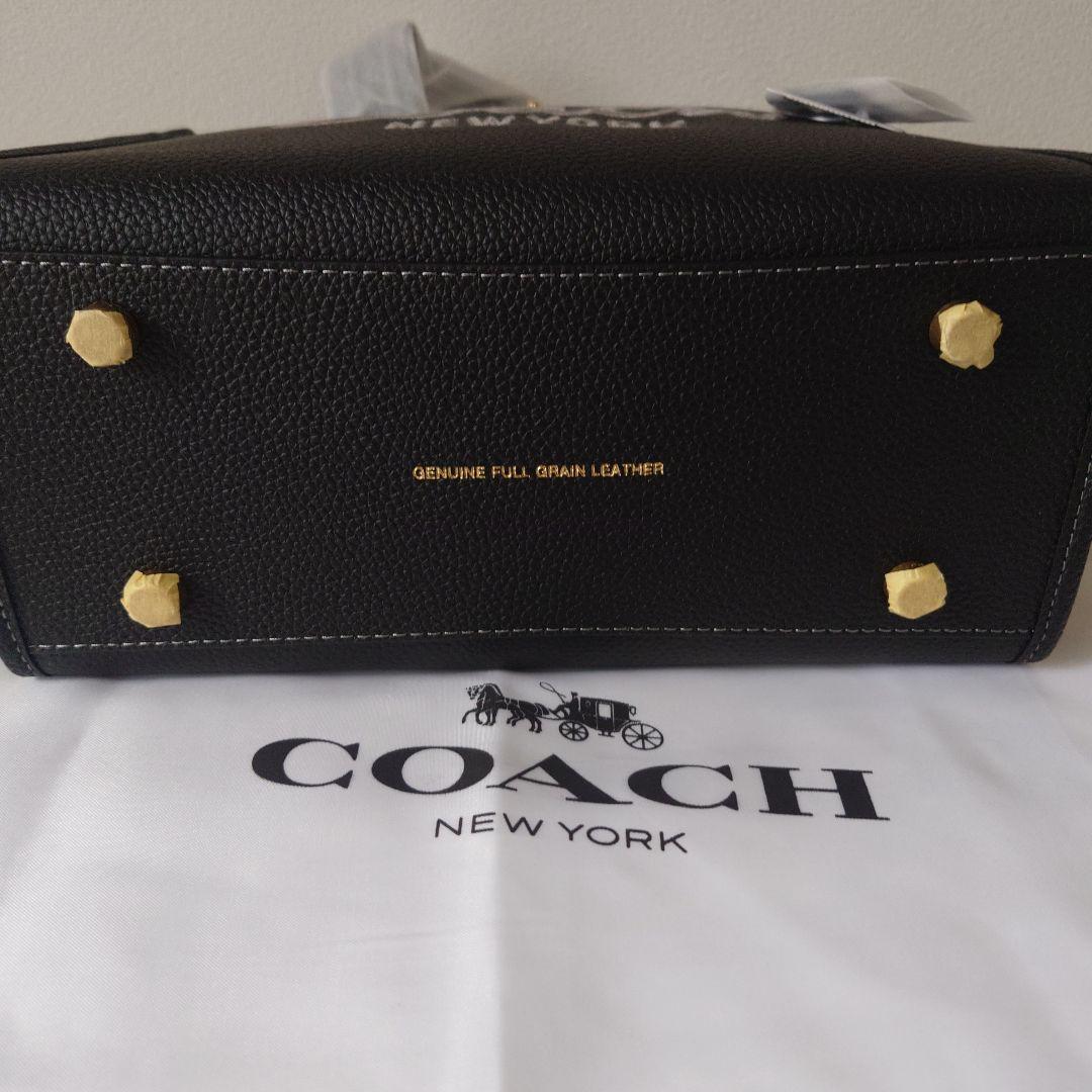 ✨COACH ✨新品ブラックトートショルダーストラップ付きバッグCAM66‼️