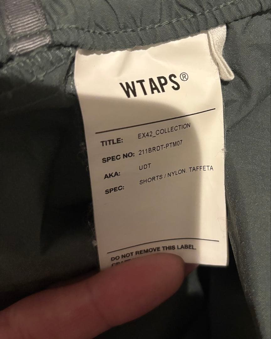 WTAPS　ショートパンツ カーキ　サイズ02