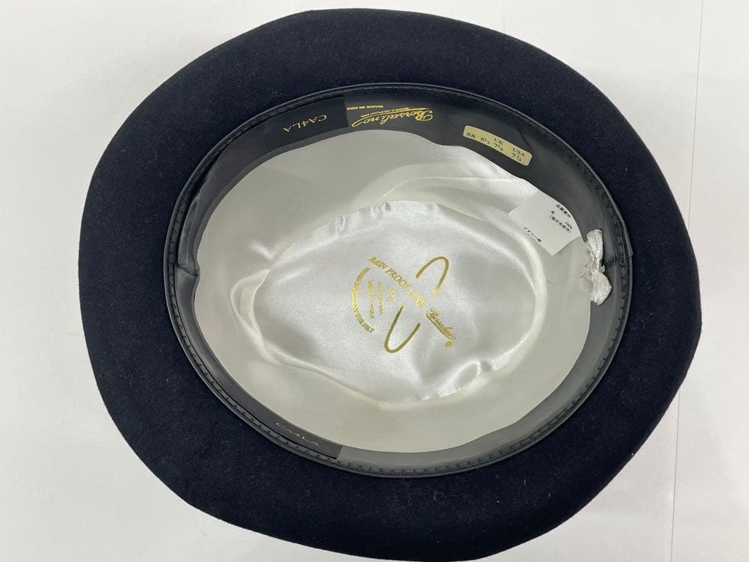 定価64,800円【美品】ボルサリーノ 羽根つき 高級ハット M58 ブラック