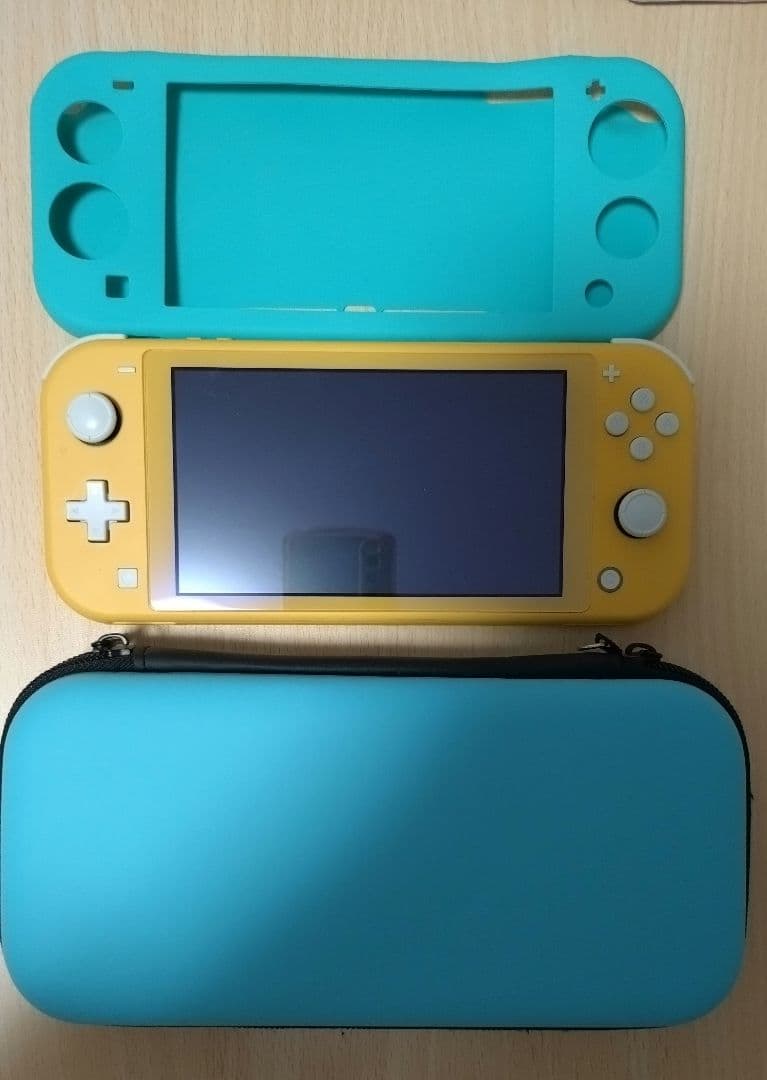 Nintendo Switch Lite 本体 黄色 + ケース