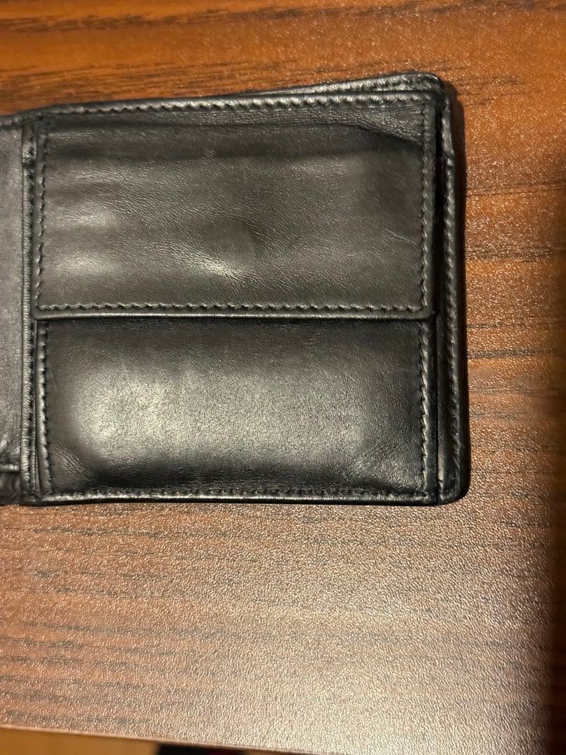 黒 レザー 編み込み 二つ折り財布