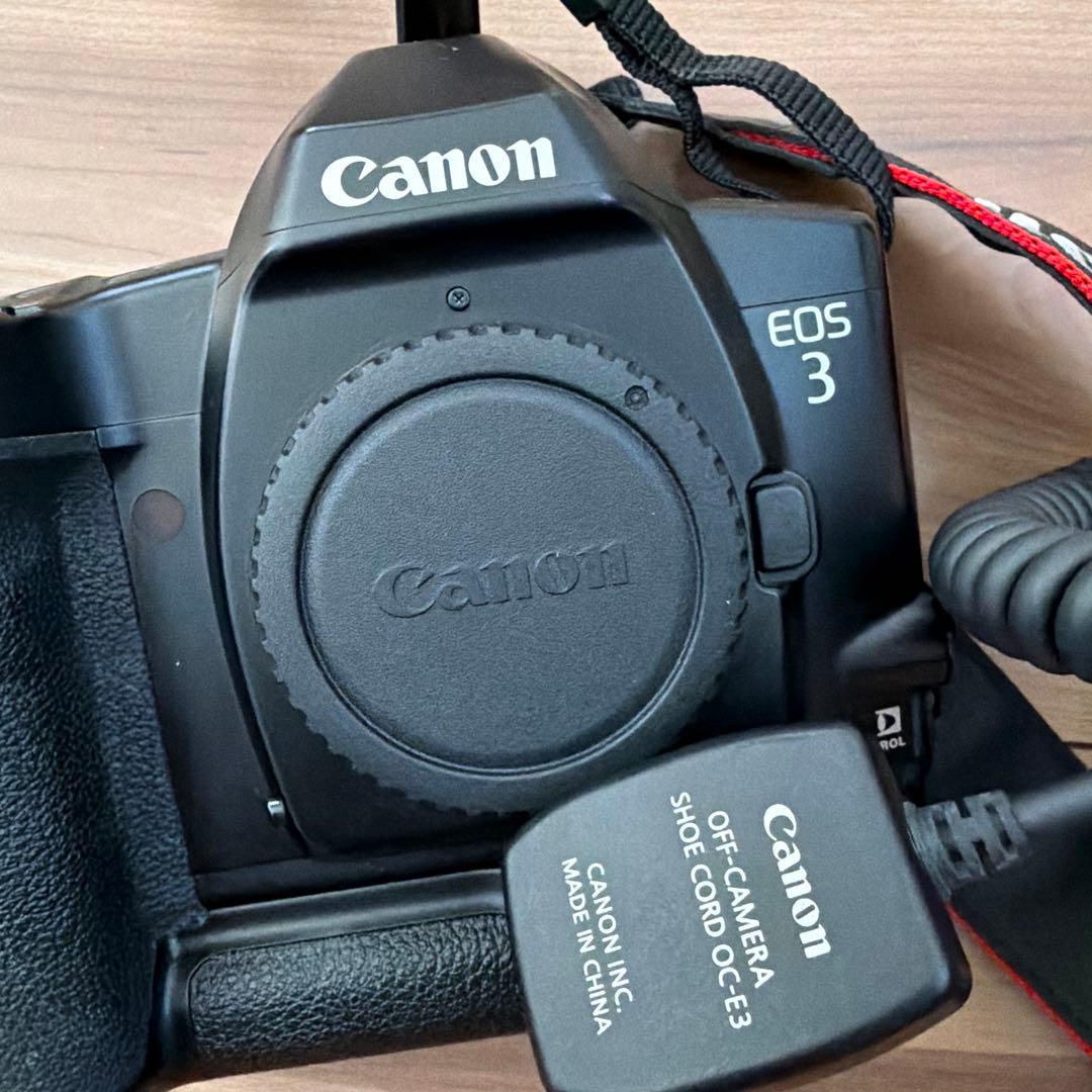 Canon EOS 3 フィルム一眼レフカメラ