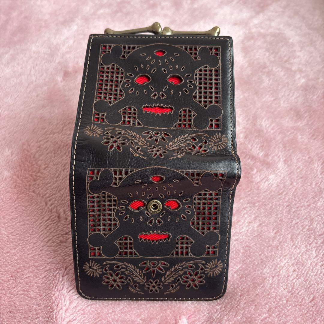 Vivienne Westwood スカルデザイン三つ折り財布