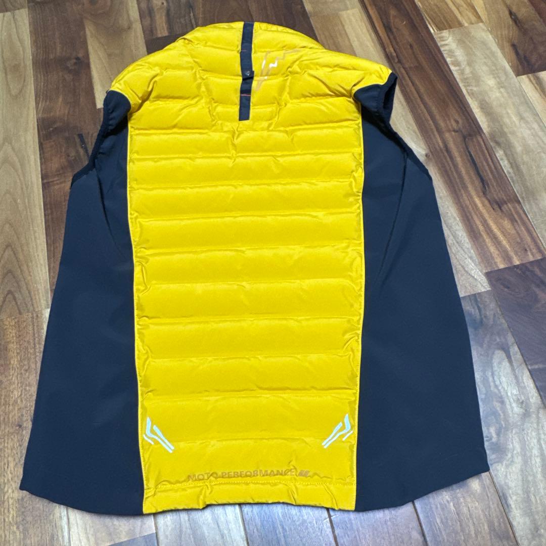 クシタニ　マスタードカラーベスト　Lサイズ