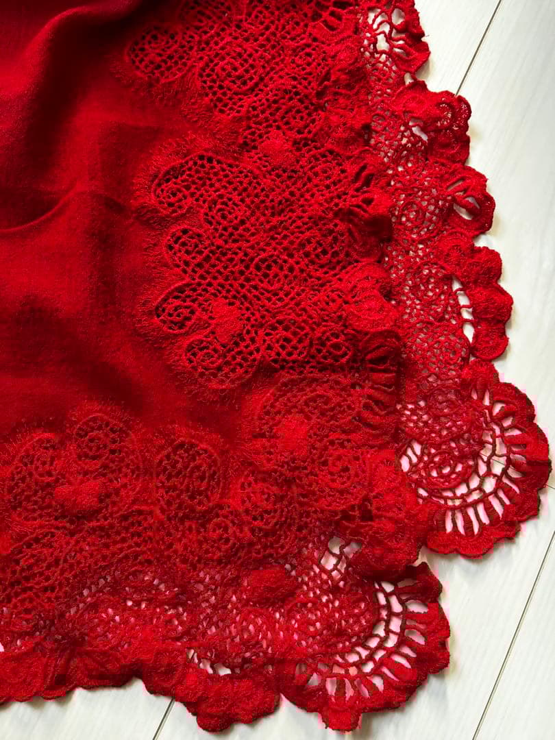 ファリエロサルティ　レア　レースエッジ 赤 ストールマフラーショール高級