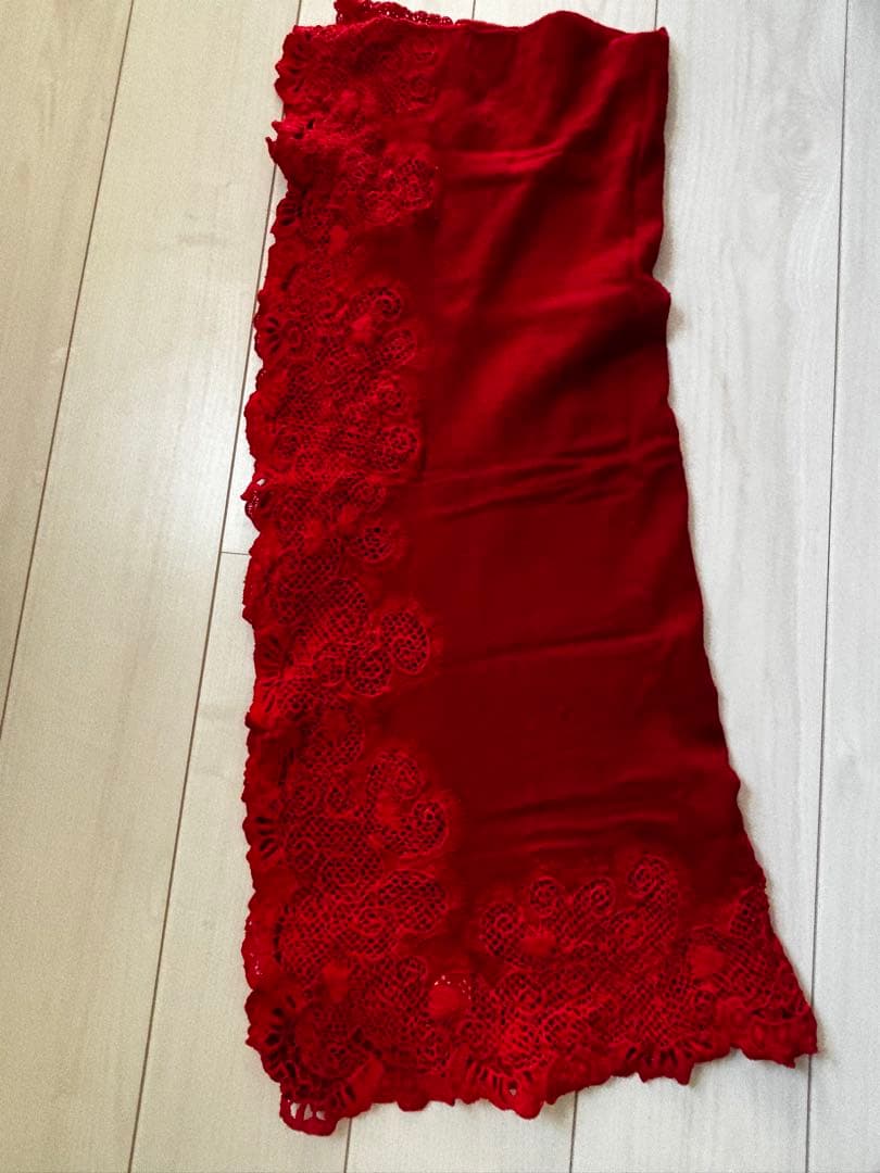 ファリエロサルティ　レア　レースエッジ 赤 ストールマフラーショール高級