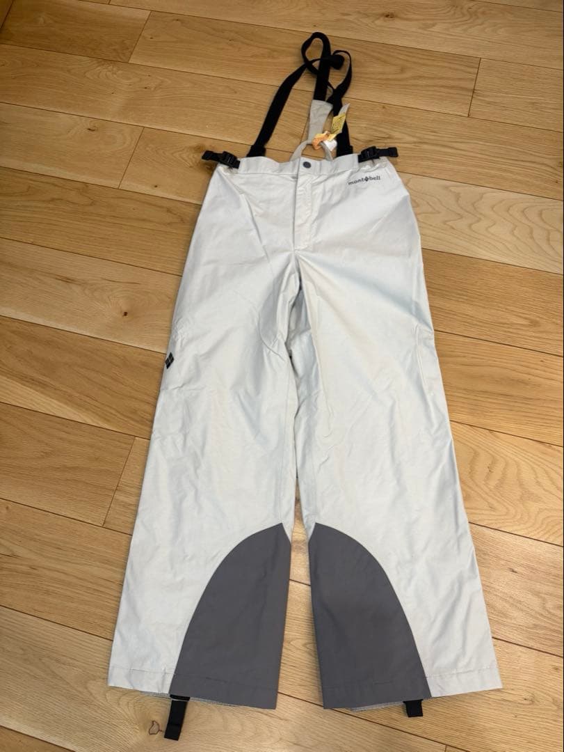 mont-bell スノーウェア　150センチ（135-155センチ対応）