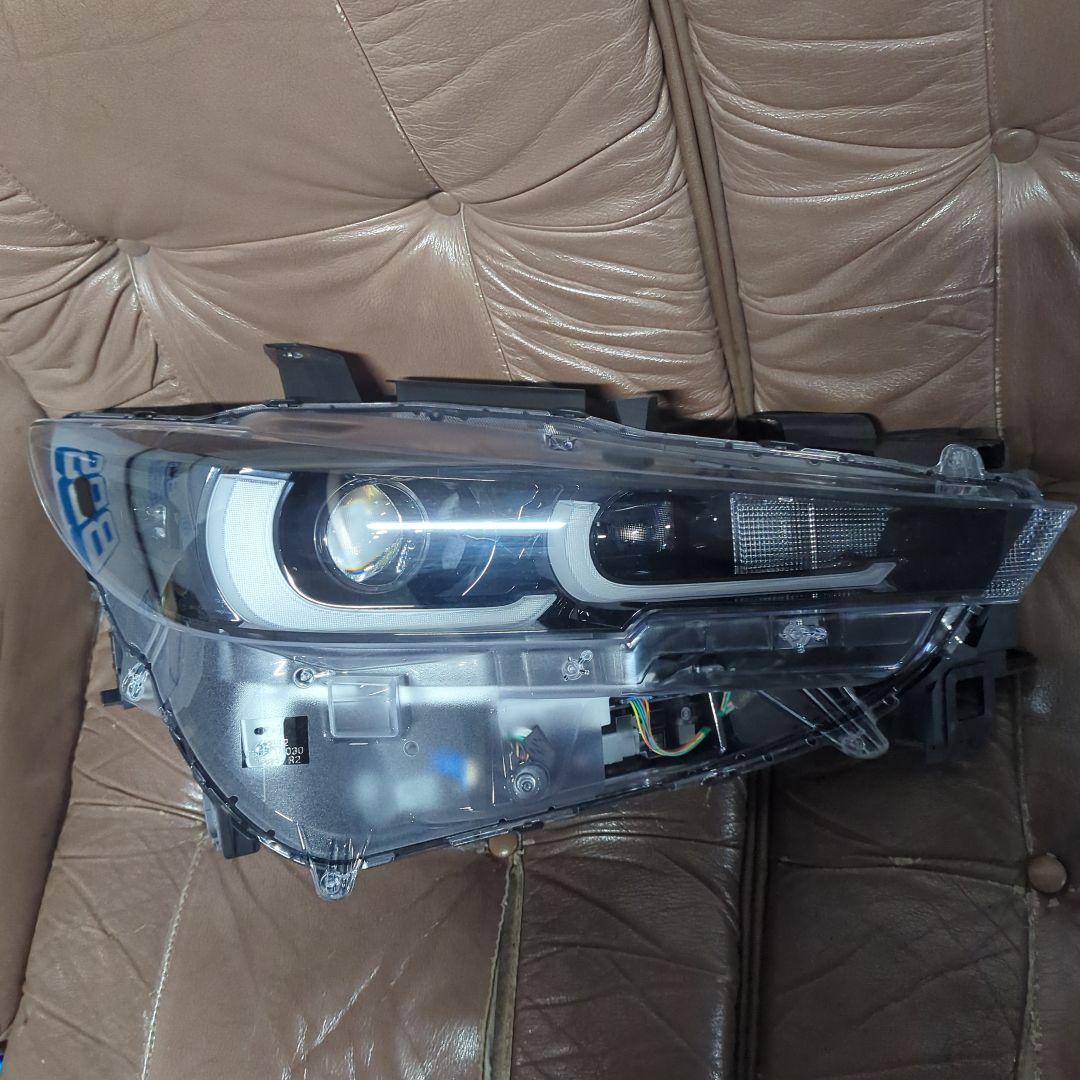 カークレストさん専用CX-8、CX-5ヘッドライト右