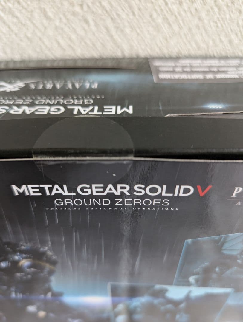 ミリタリー L GEAR SOLID V: GROUND ZEROES SNAKE