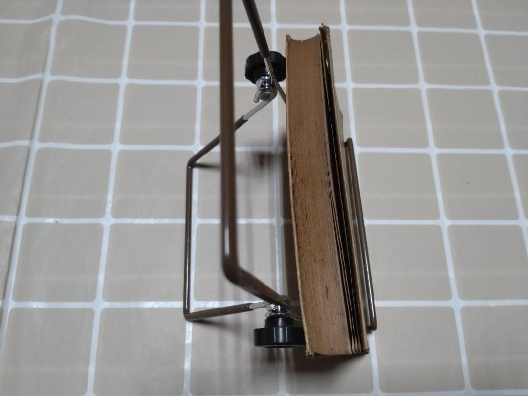 本 日本文学辞典　金田一京助　監修