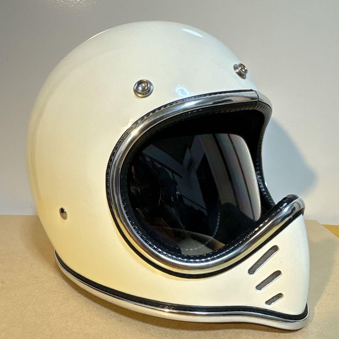 新品mtx風スペースヘルメット風　鼻の尖ったヘルメット　オーシャンビートル風