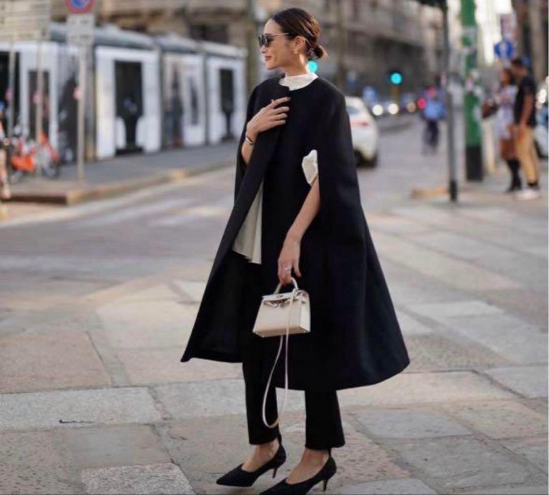 ellieケープコート　ブラック