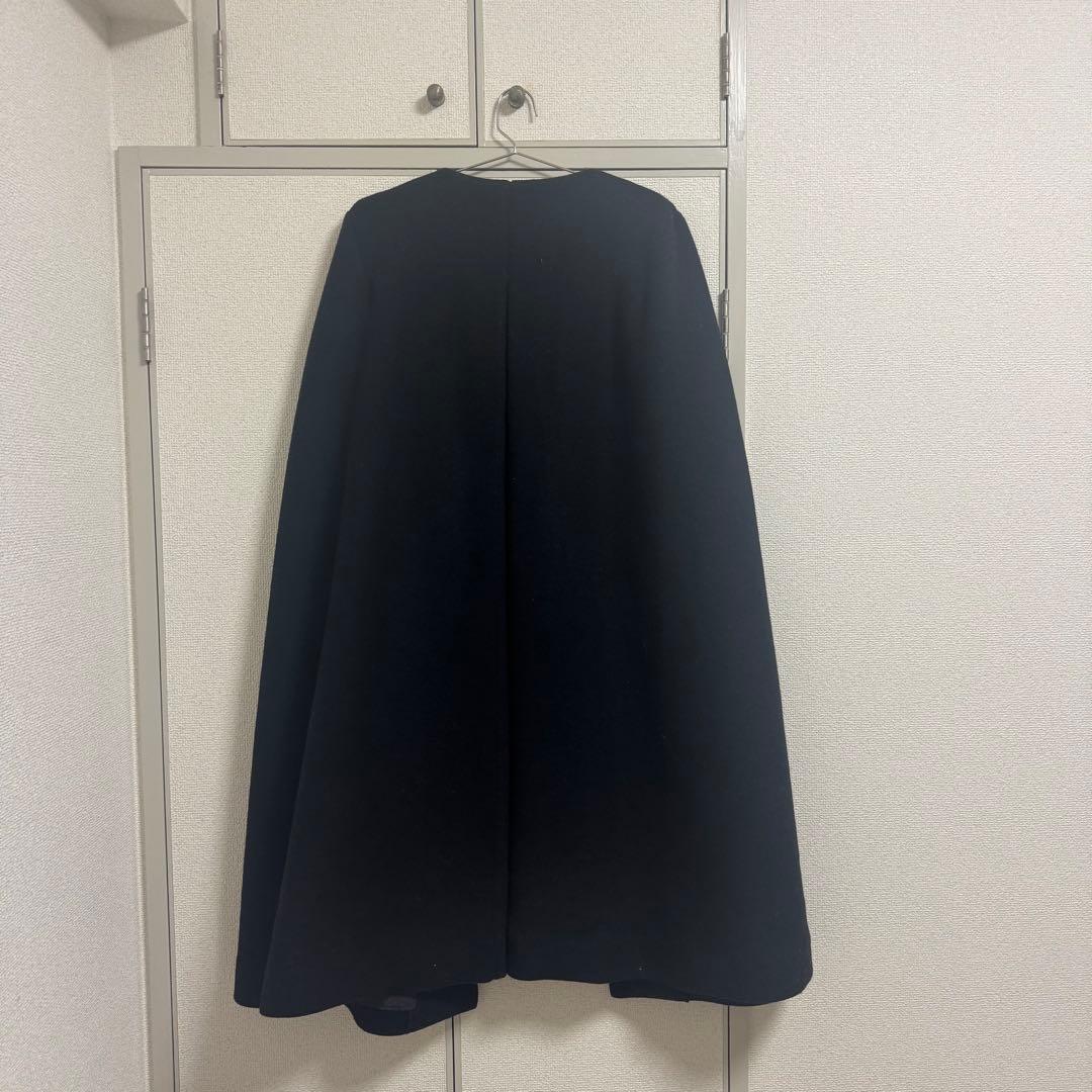 ellieケープコート　ブラック
