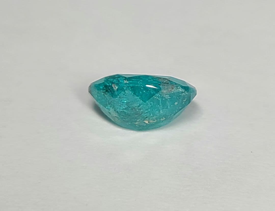 大粒のネオン!!★ブラジルバターリャパライバトルマリン★