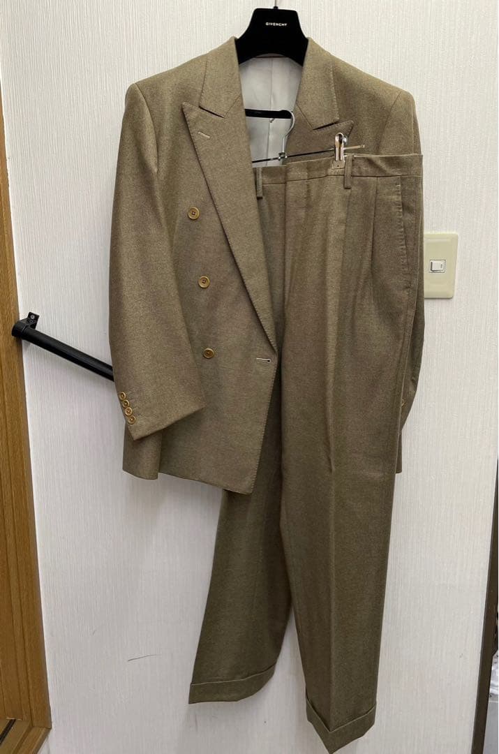 GIVENCHY ジバンシー ダブルスーツ スーツ上下 メンズ　名入り