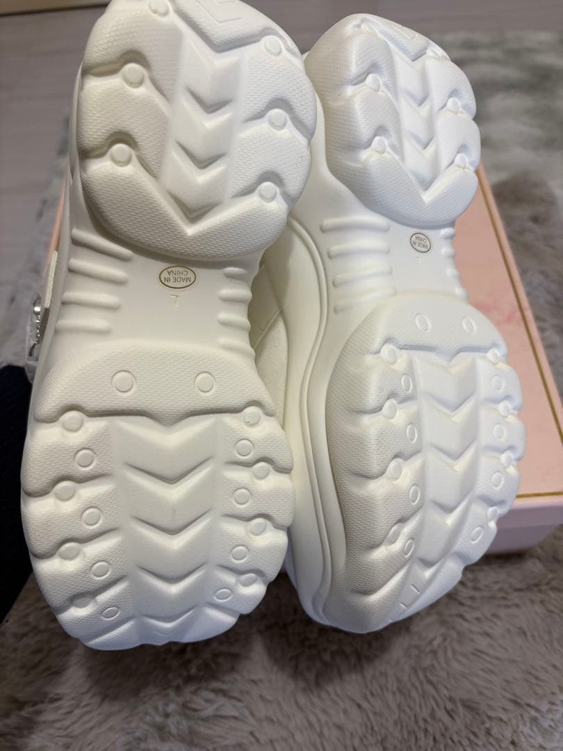 ☆新品☆ミシェルマカロン スエードファー付き Lサイズ