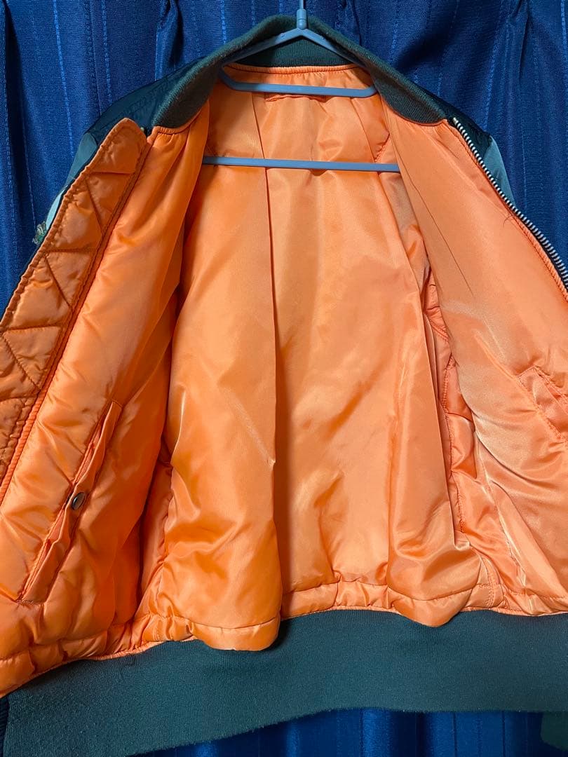 ALPHA INDUSTRIES MA-1 リバーシブル フライトジャケット