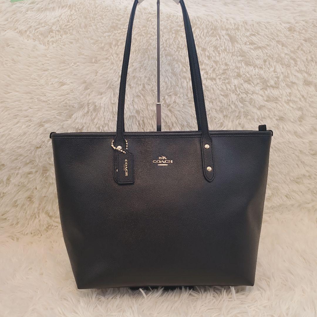 ⭐未使用⭐COACH ブラック レザートートバッグ　a4収納　大容量