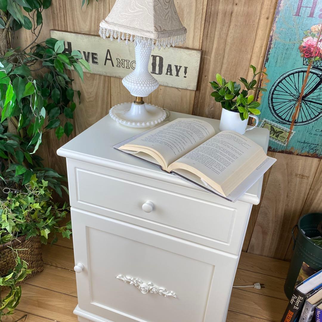 フレンチカントリー北欧調ホワイトサイドキャビネット飾り棚収納家具姫系インテリア