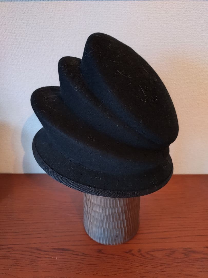 【shinnirow】PoANCA　ポアンカ　オペラハウス　ウール帽子