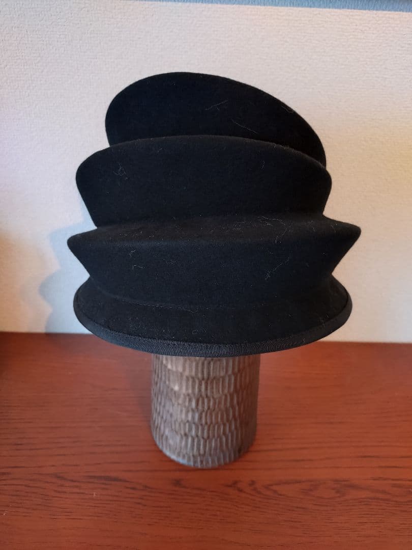 【shinnirow】PoANCA　ポアンカ　オペラハウス　ウール帽子