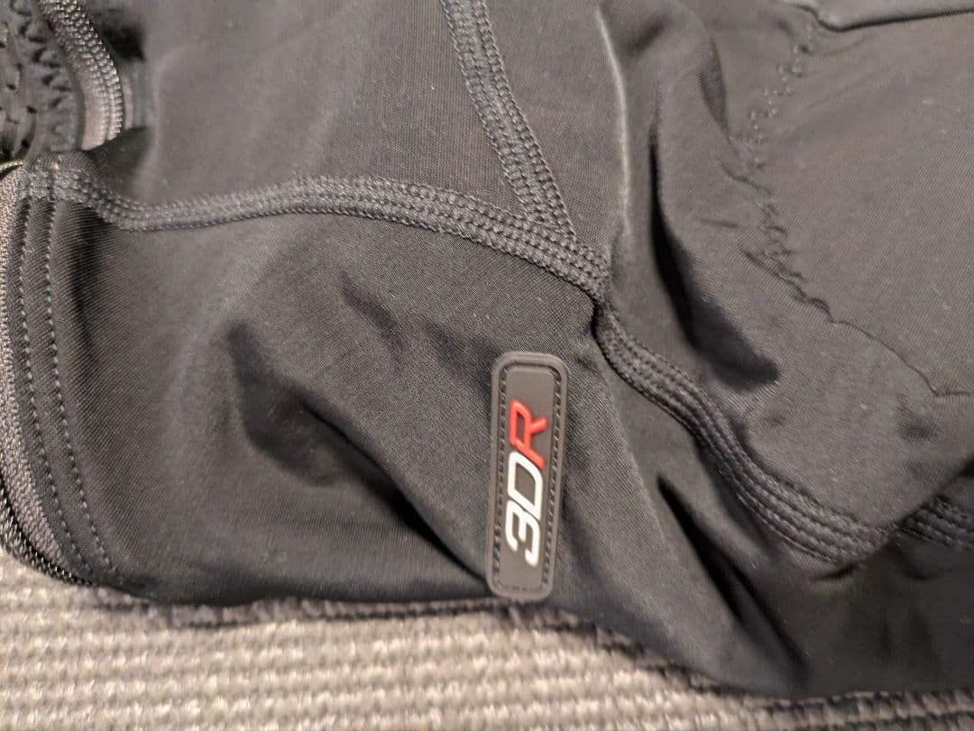 パールイズミMサイズコールド シェイド クイック ビブ パンツ3dr