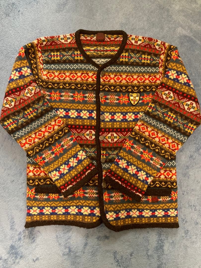 PAPAS /パパス　チロリアンカーディガン スコットランド製ウール　【美品】