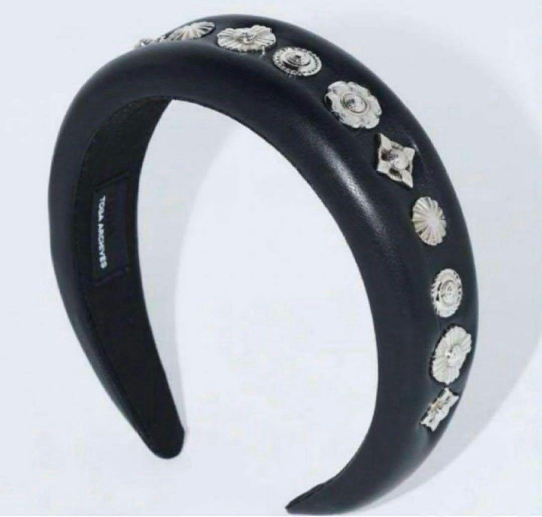 【新品‼️】TOGA ブラックレザーカチューシャ