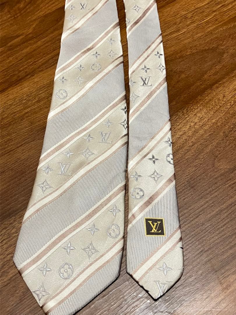 LOUIS VUITTON シルク ネクタイ ベージュ