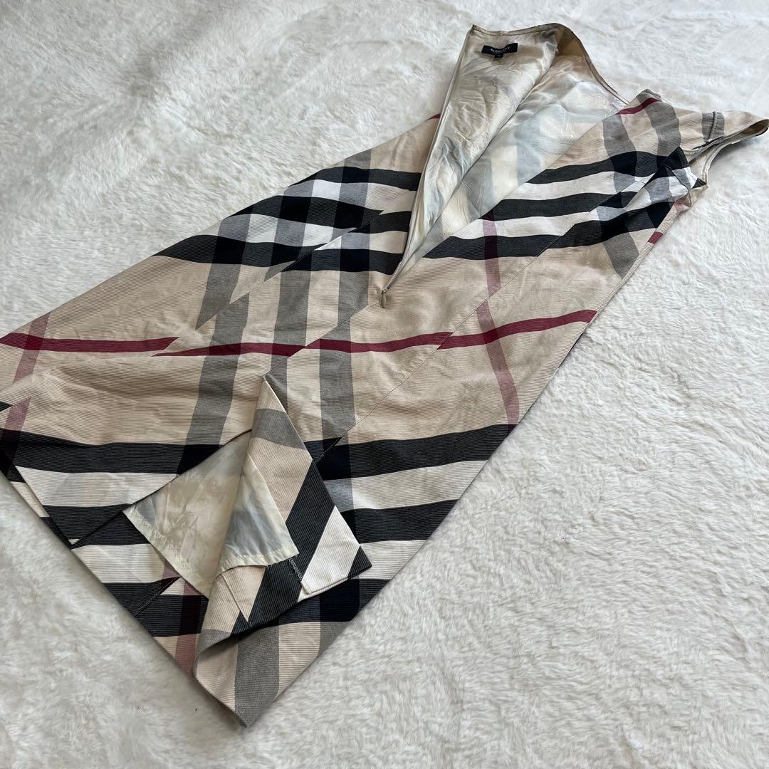 Burberryバーバリーロンドン　ノバ、メガチェック　ワンピース　ベルト付