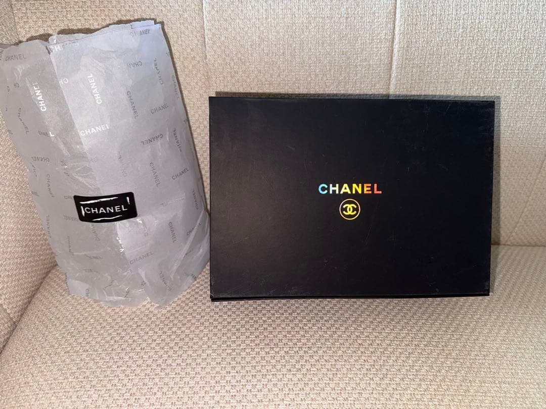 CHANEL VIP 非売品 キルト スマホショルダーケース