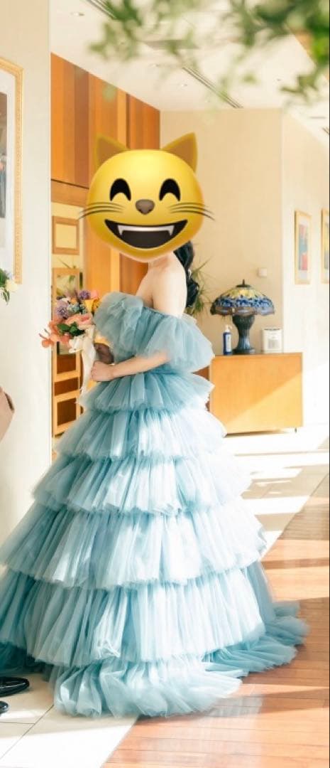 定価35万　ライトブルー ティアードフリル ウェディングドレス