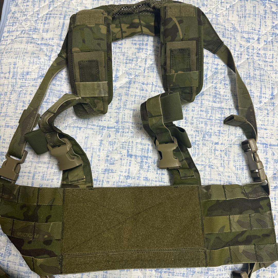 UR-TACTICAL OPS MINIMOチェストリグ マルチカムトロピック