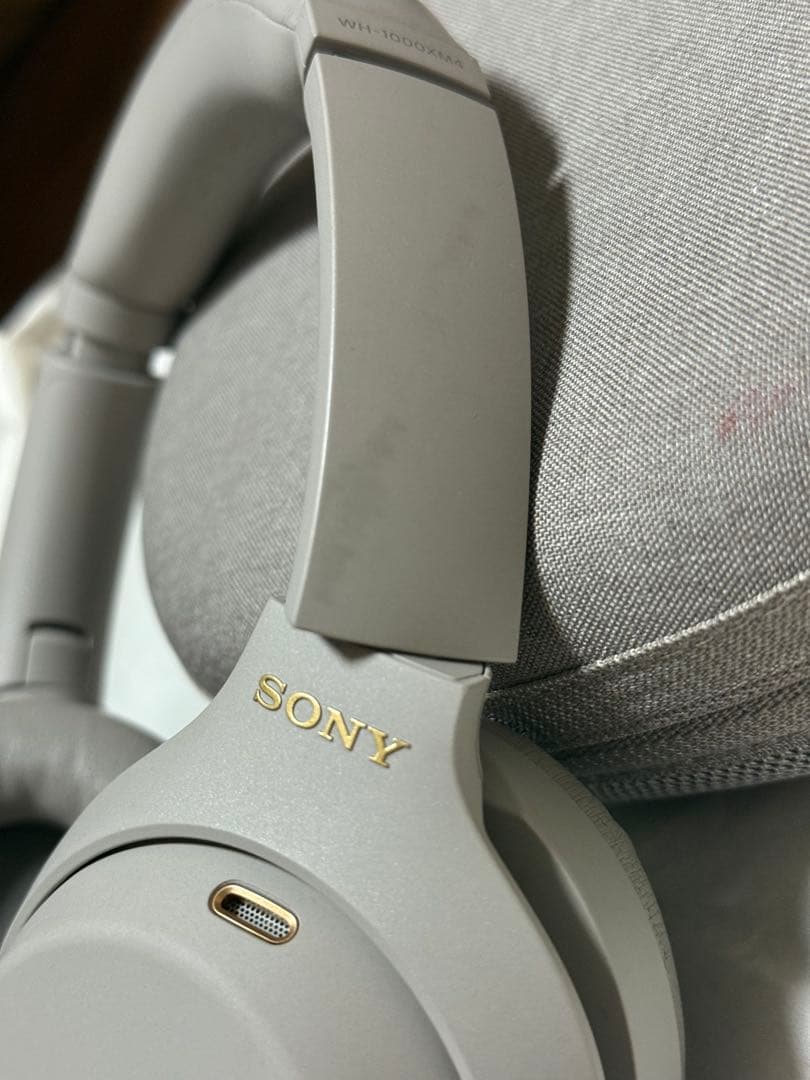 SONY WH-1000XM4 ワイヤレスヘッドホン ホワイト