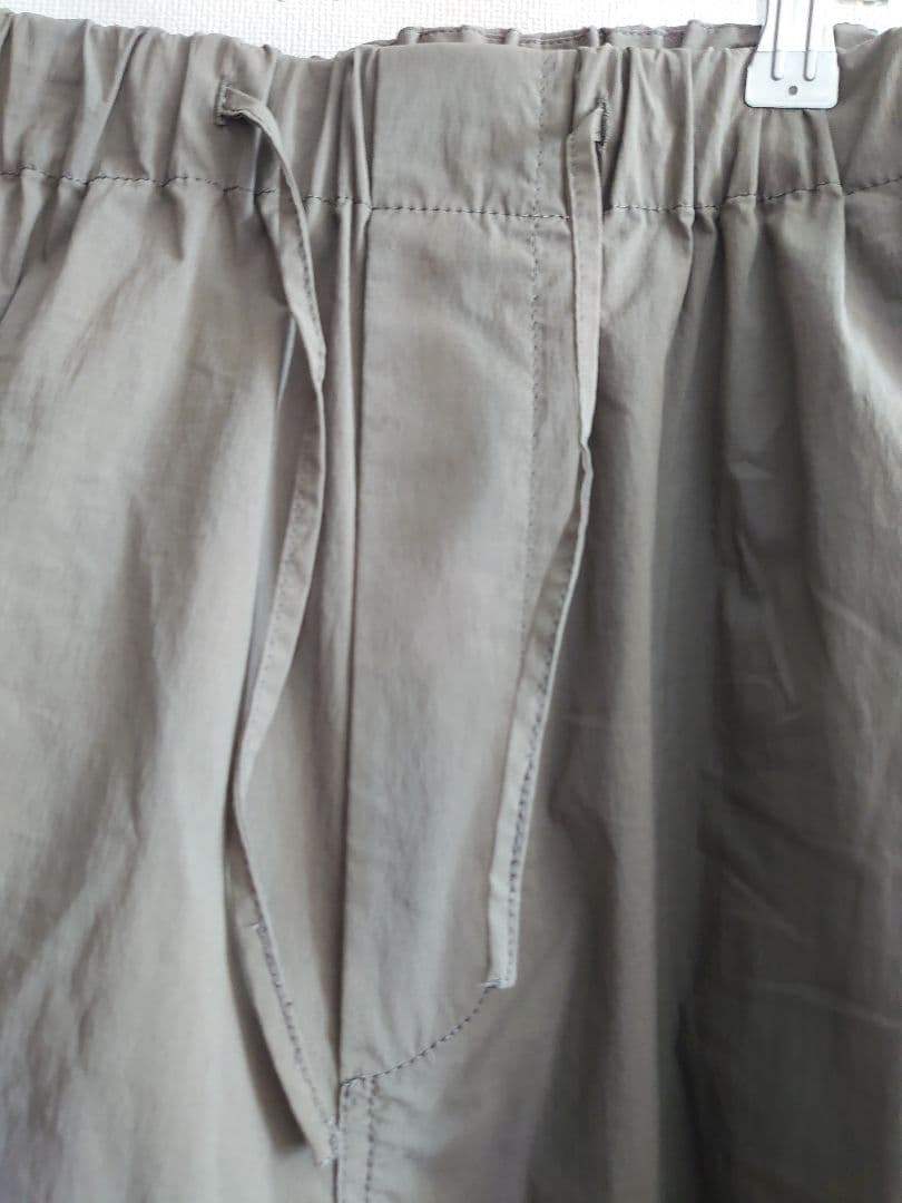 オンワード樫山23区SLOWミリタリーストレッチタフタカーゴパンツ