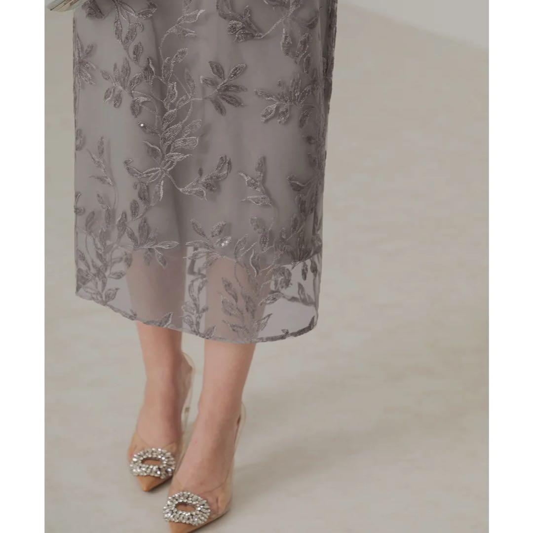 チュールロングスリーブリーフIラインドレス