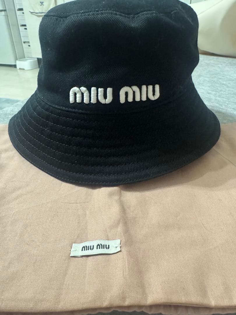 MIU MIU ブラック バケットハット XSサイズ