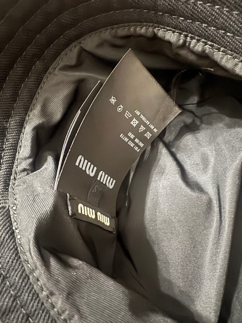 MIU MIU ブラック バケットハット XSサイズ