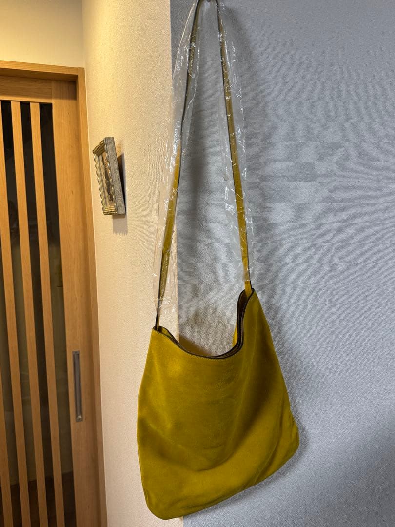 merci メルシー スウェード クロスボディ ショルダー バッグ 未使用