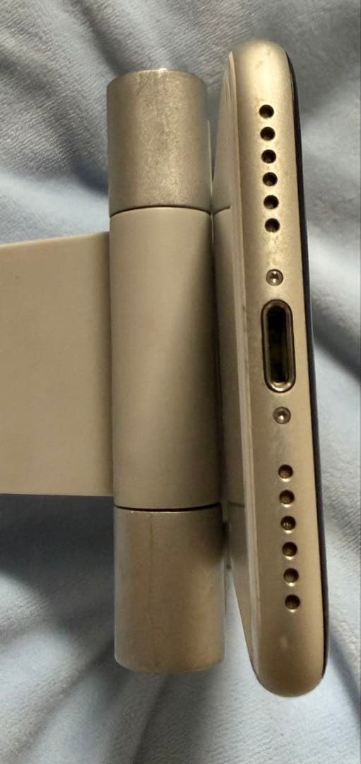 Apple iPhone SE2 64GB SIMフリー　ホワイト