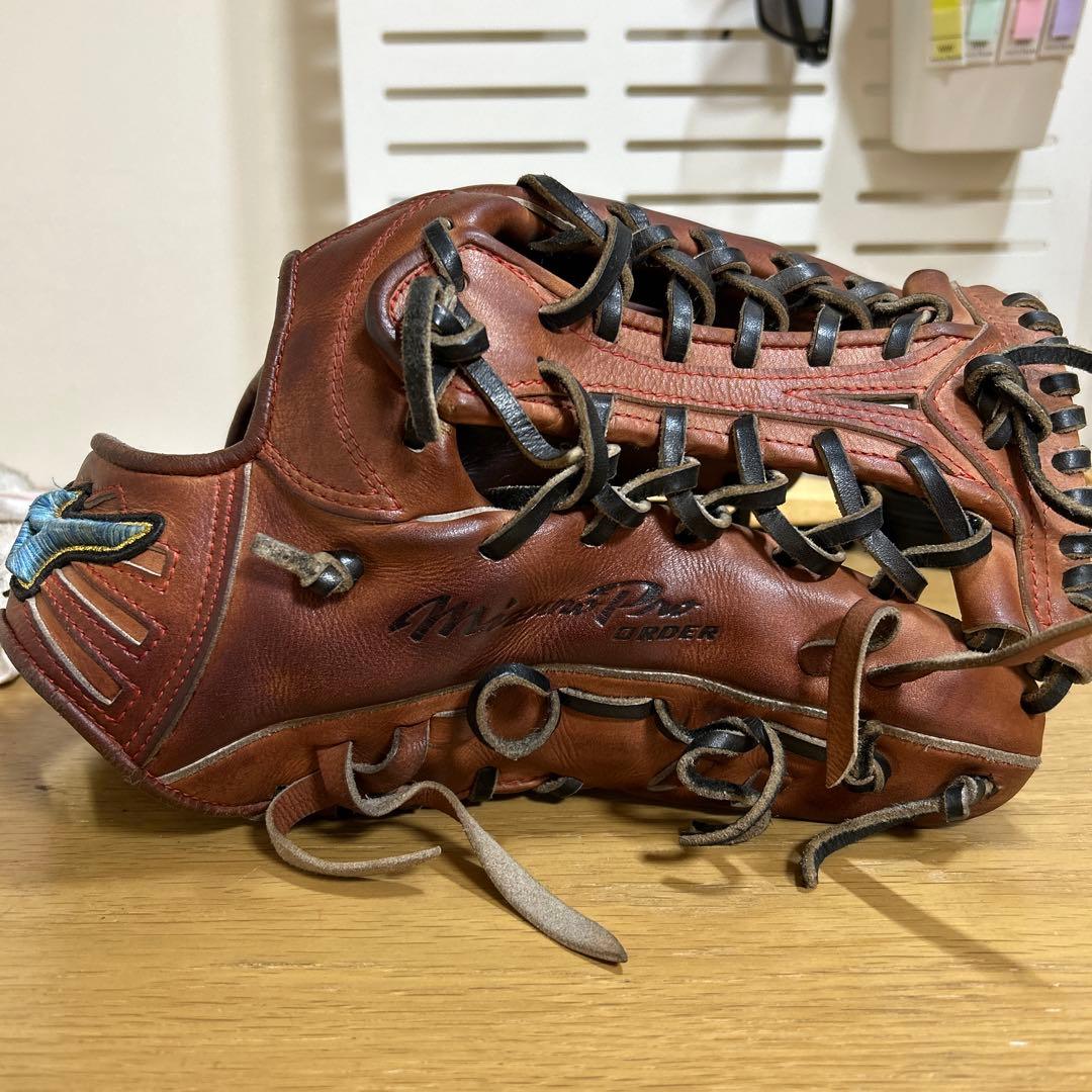 ダイバーシティブルー　硬式外野用