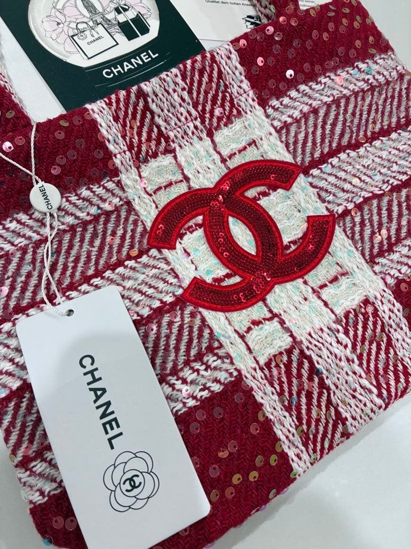 CHANEL トートバッグ　シャネルノベルティ　スパンコール　赤
