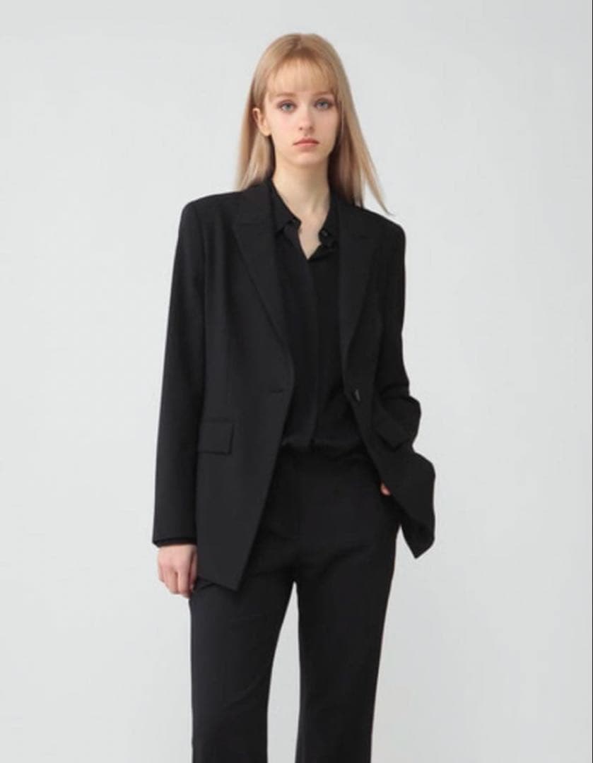 新品✨セオリー　Traceable Wool Etiennette B サイズ4