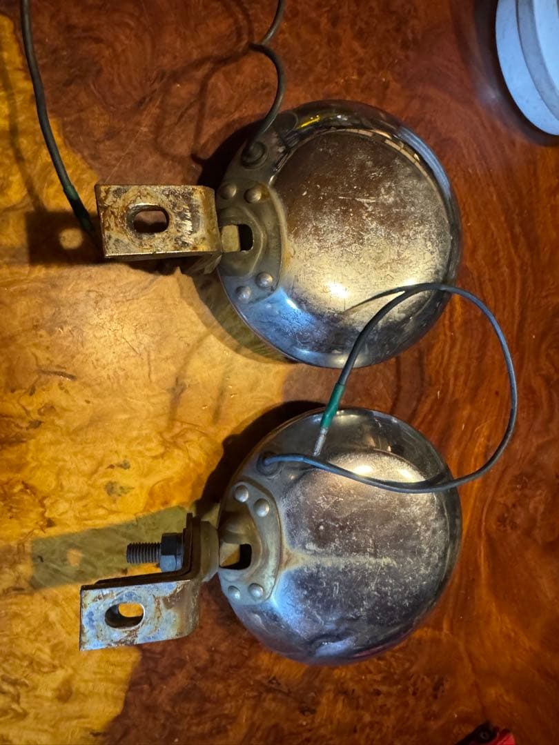 旧車にマーシャルヘッドライト819 長期保管品　ジャンクとして