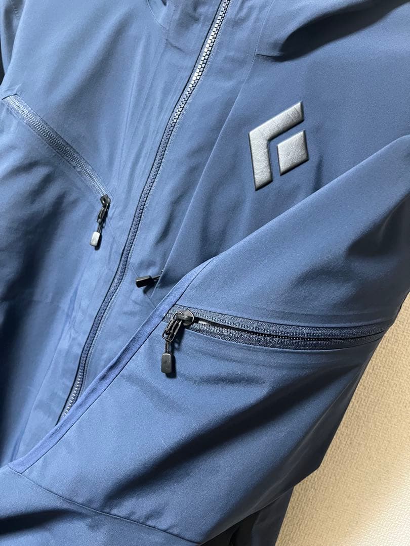  RECON SHELL （WINDSTOPPER）