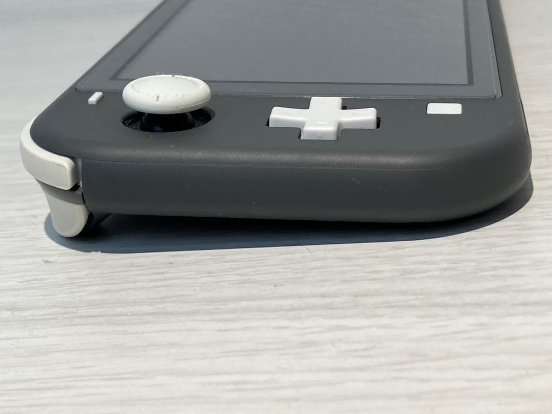 Nintendo Switch Lite グレー 本体（保護シード貼付）